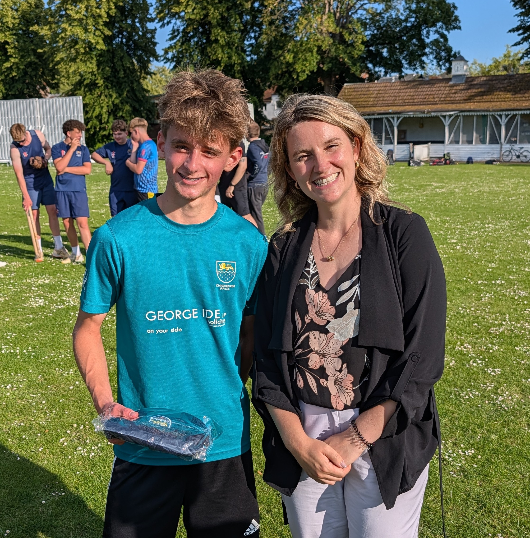 Jess Brown-Fuller MP Visits Chichester Priory Park Cricket Club
